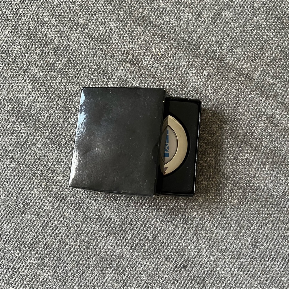AMEX Logo Handbag Hook - Picture 7 of 7